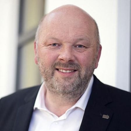 Prof. Dr. Volker Gäckle