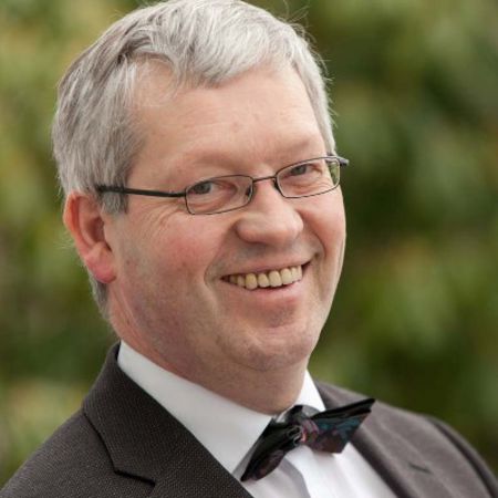 Hartmut Steeb Hartmut Steeb